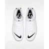 Structure robuste et large de la chaussure Nike Force Savage Pro 2 adaptée aux gabarits du football américain.